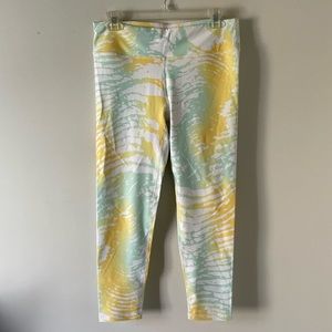 Fabletics Capri Leggings